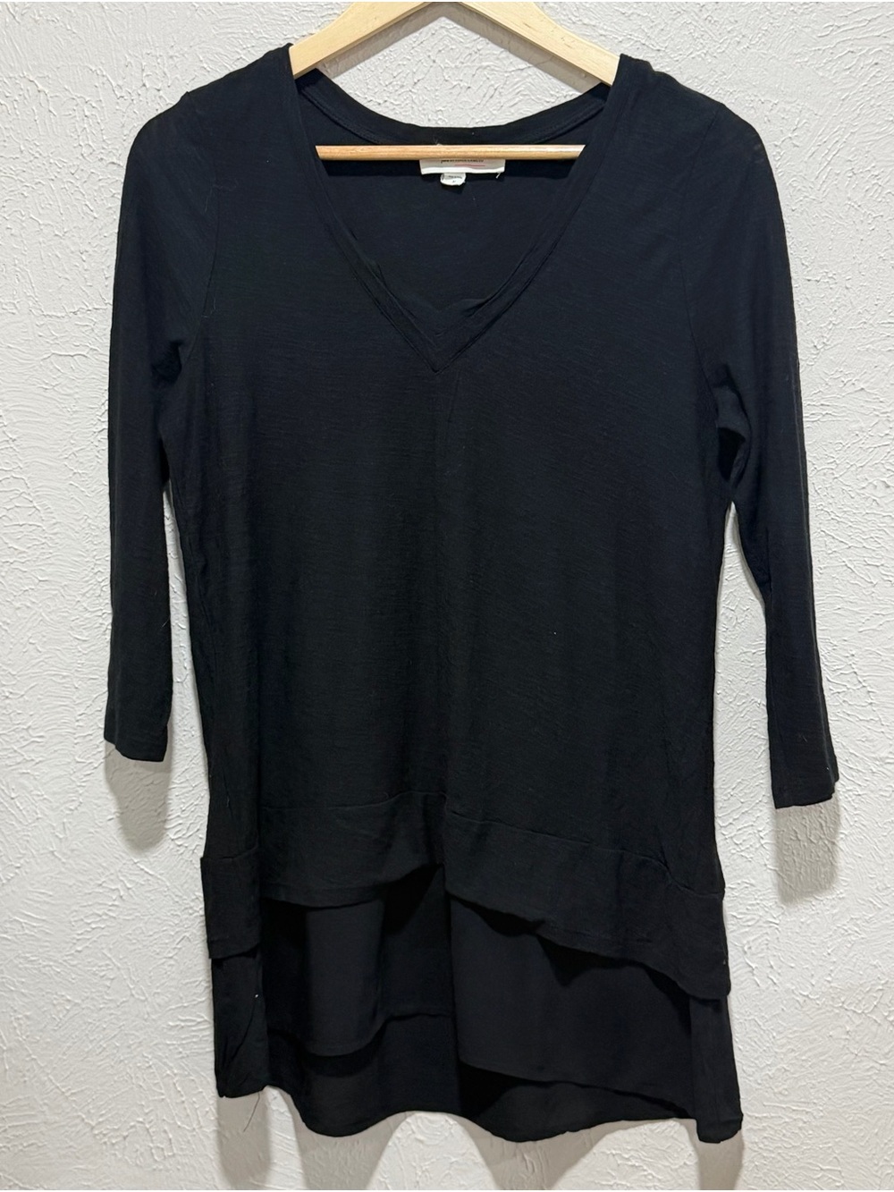 Vince Camuto Black V-Neck Layered Tunic